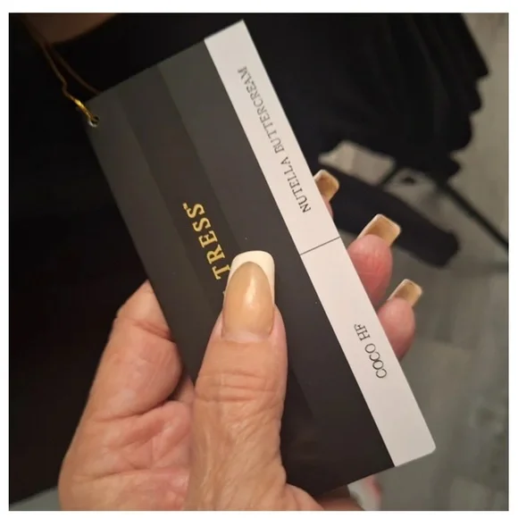 Belle Tress Coco in rare shade Nutella Buttercream - Picture 4 of 8